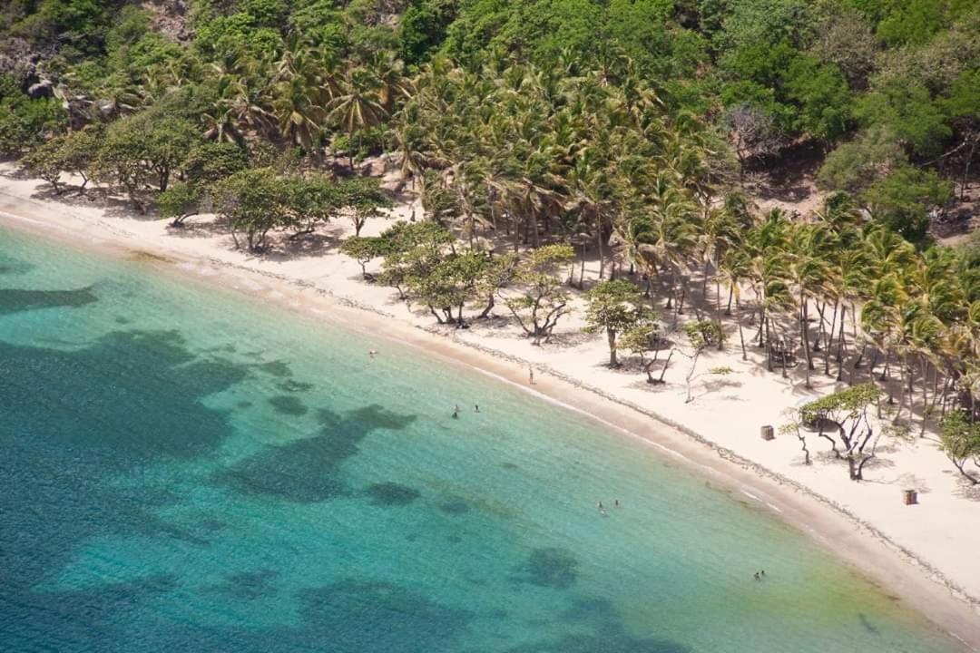 Villa Cana Et Son Spa A Terre De Haut Terre-De-Haut Εξωτερικό φωτογραφία